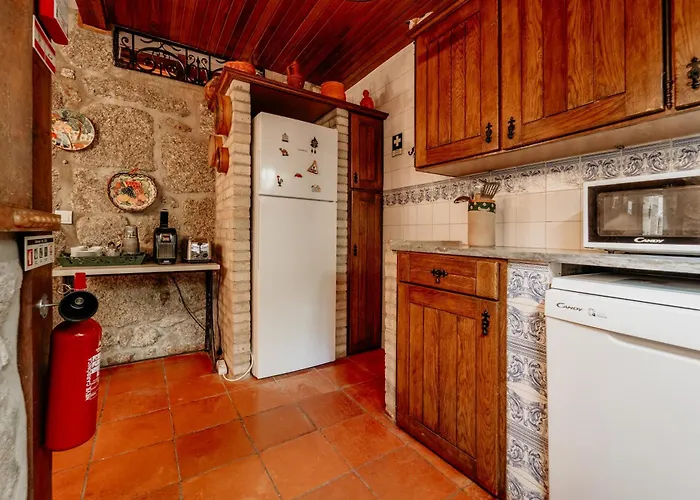 Hagah Alojamentos - Geres 펜션