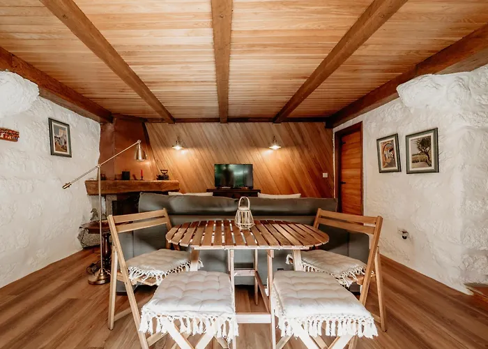 Hagah Alojamentos - Geres * 비에이라도미노